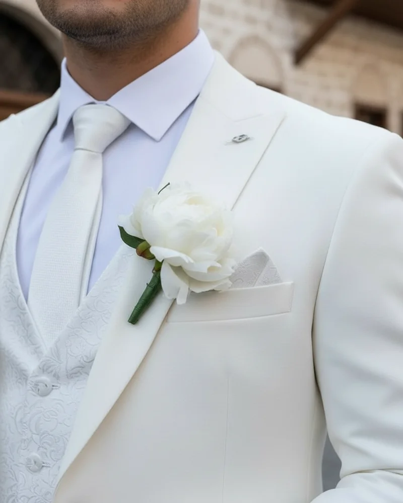 White Slim Fit Wedding Suit detail - Savas Textile